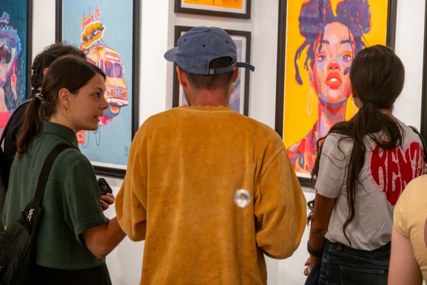 URBAN ART SHOW HALOS BY STREET ARTIST PSOMAN OPENING NIGHT NEW YORK CLLCTV.NYC GALLERY